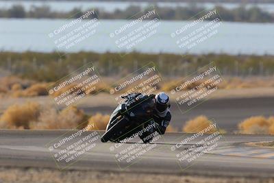 media/Dec-18-2022-SoCal Trackdays (Sun) [[8099a50955]]/Turn 14 (940am)/